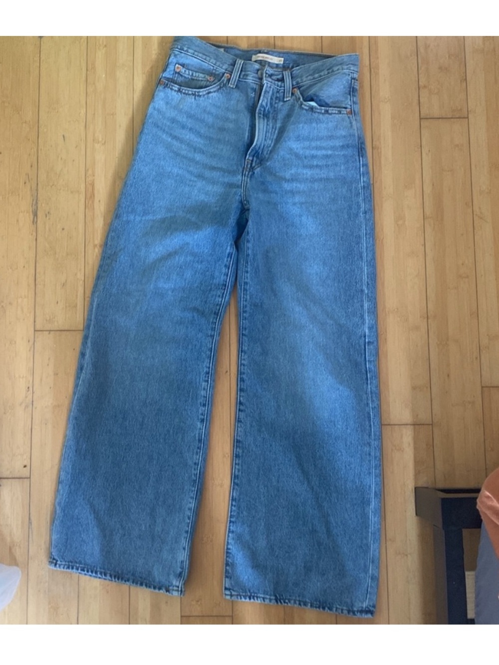 Levi's Light Blue High-Rise Ribcage Wide Leg Jeans - Picture 4 of 7